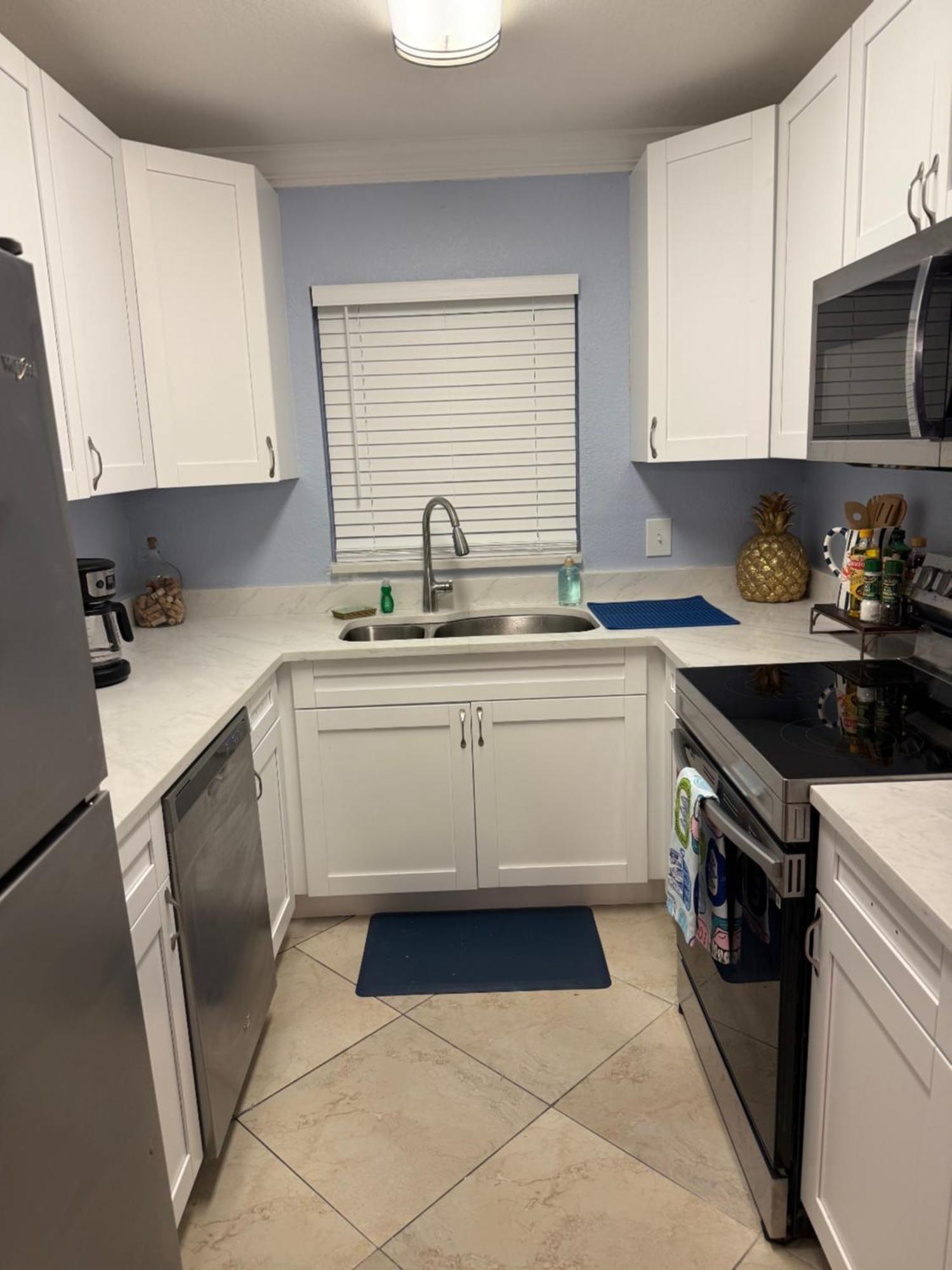 Treasure Island Beach, Fl Waterfront Condo Located Steps Away From The Intracoastal Waterway St. Pete Beach Exterior foto